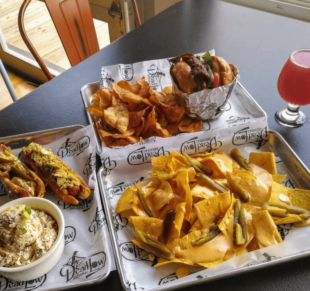 Burger, hot dogs, nachos,and sides at Dead Low Brewing